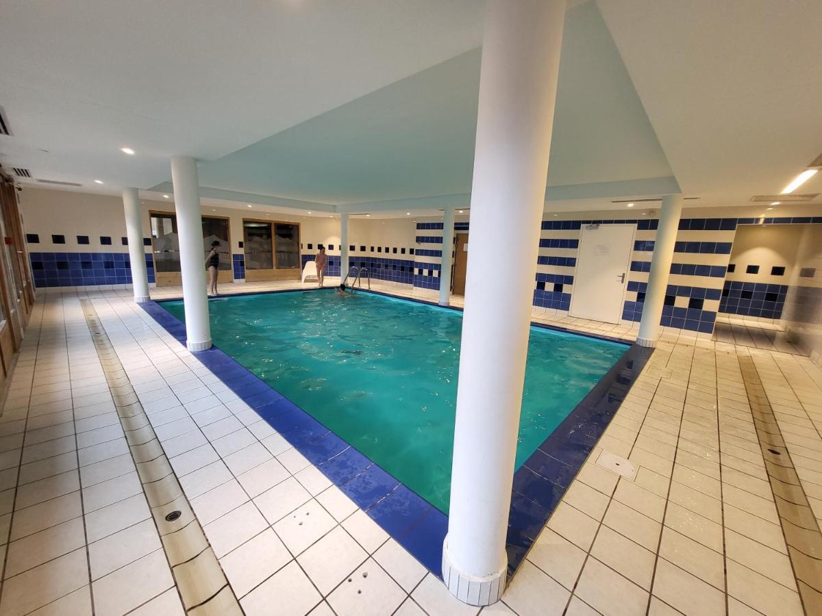 Appartement Dans Chalet Avec Piscine Couverte Saint-Gervais-les-Bains Ngoại thất bức ảnh