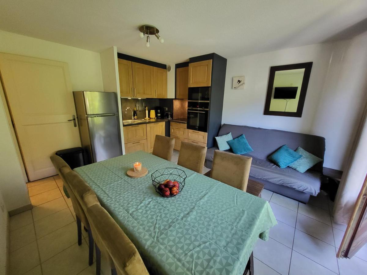 Appartement Dans Chalet Avec Piscine Couverte Saint-Gervais-les-Bains Ngoại thất bức ảnh